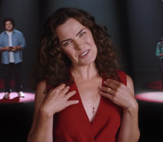Afastada da TV desde 2010, Ana Paula Arósio reaparece em comercial
