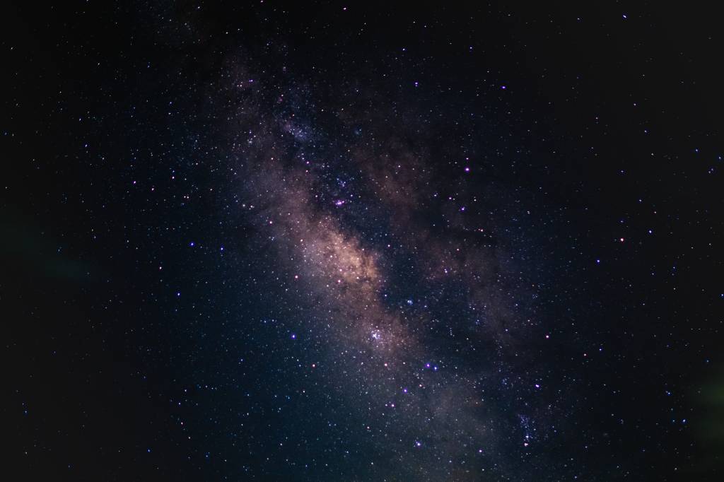 Horóscopo da semana (06 a 12/4): os astros pedem para agir com consciência