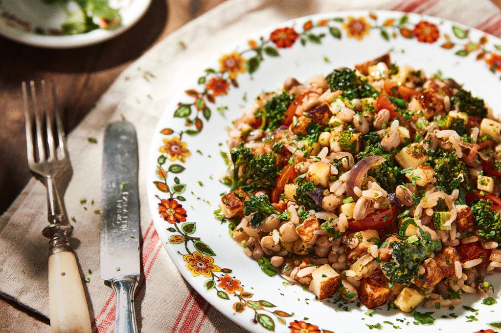 Sobrou arroz na geladeira? Veja como aproveitar em receitas incríveis