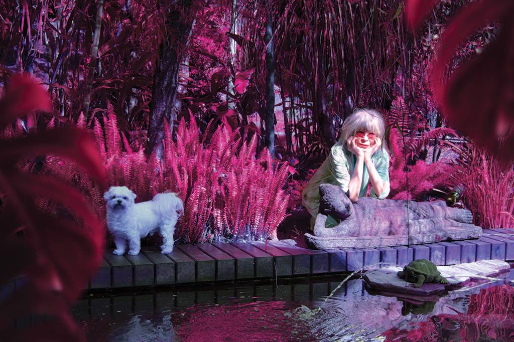 “Chique para mim é o simples. Acho ostentação cafona”, fala Rita Lee