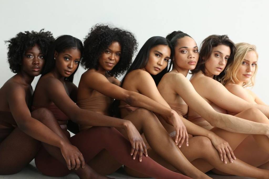 Bailarina cria marca de meias-calças para vários tons de pele