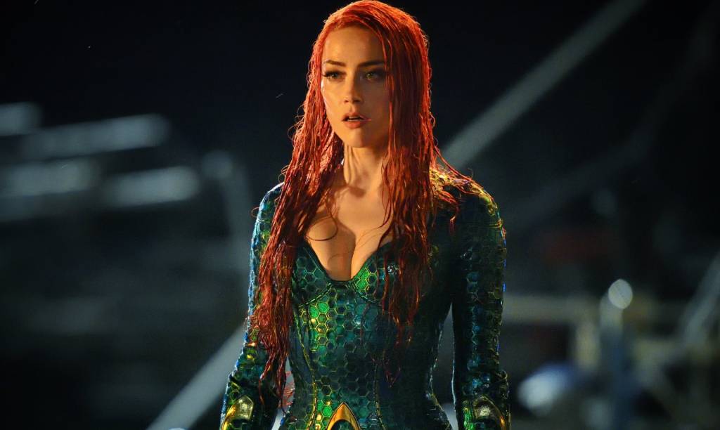 Fãs de Johnny Depp pedem demissão de Amber Heard de Aquaman 2