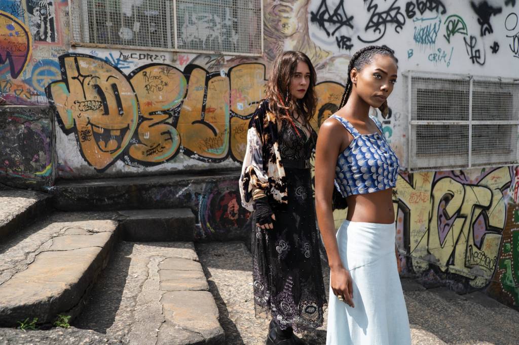 Série “Cidade Invisível”, da Netflix, moderniza folclores brasileiros