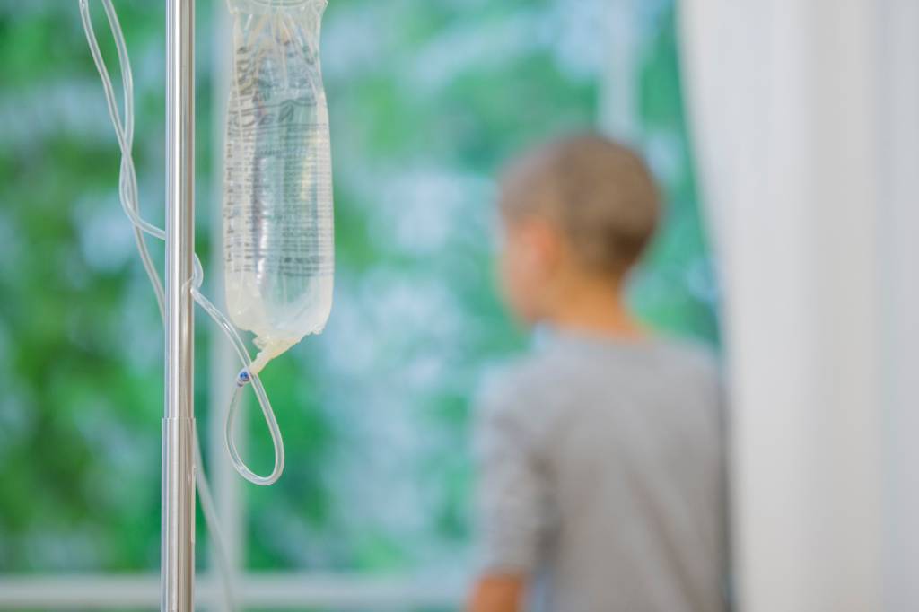 Por que os transplantes de medula óssea estão em risco no Brasil