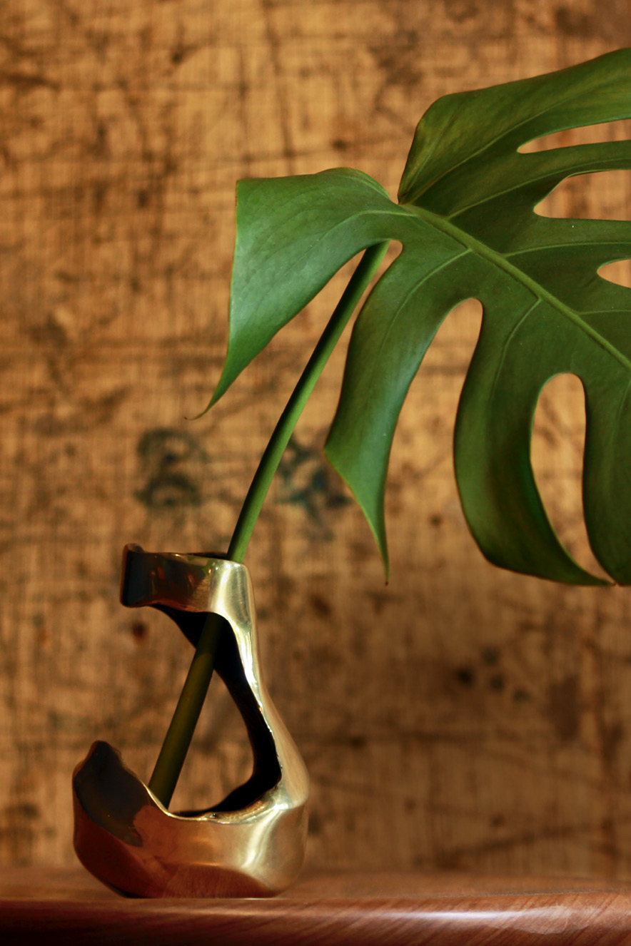 Vaso da linha Fluxus, da paulista 80e8 (@80e8_design) Vaso da linha Fluxus, da paulista 80e8 (@80e8_design)