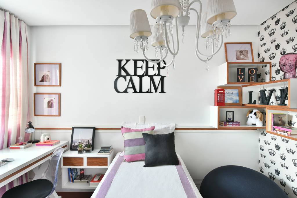 Esculturas de parede Frases na Decoração