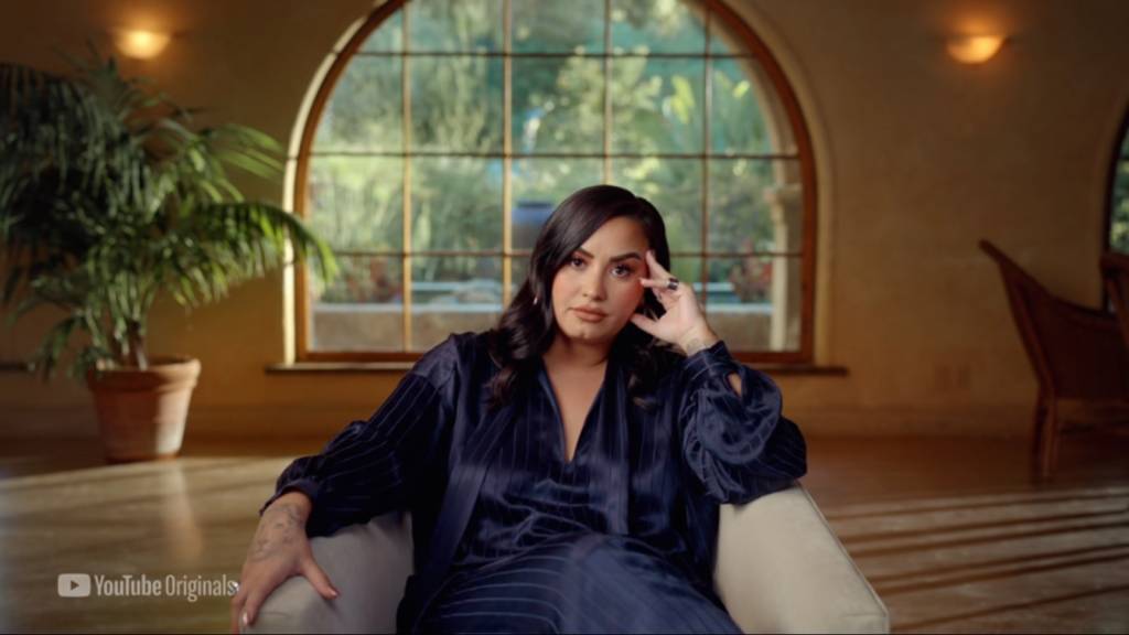“Perdi minha virgindade em um estupro”, diz Demi Lovato em documentário