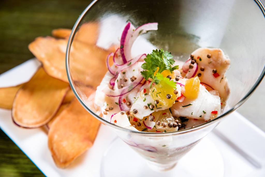 Receita fácil e rápida de ceviche clássico