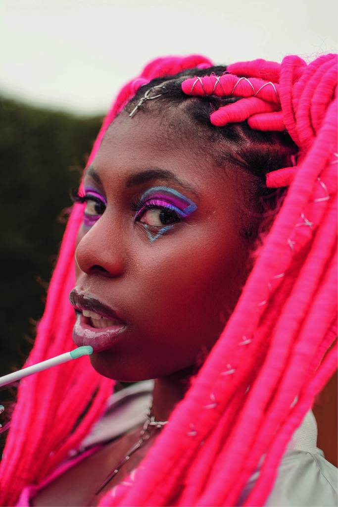 MC Soffia: "Demorei para achar profissionais que me escutassem"