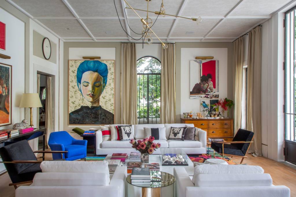 Mauricio Arruda ensina a montar uma galeria de quadros em casa