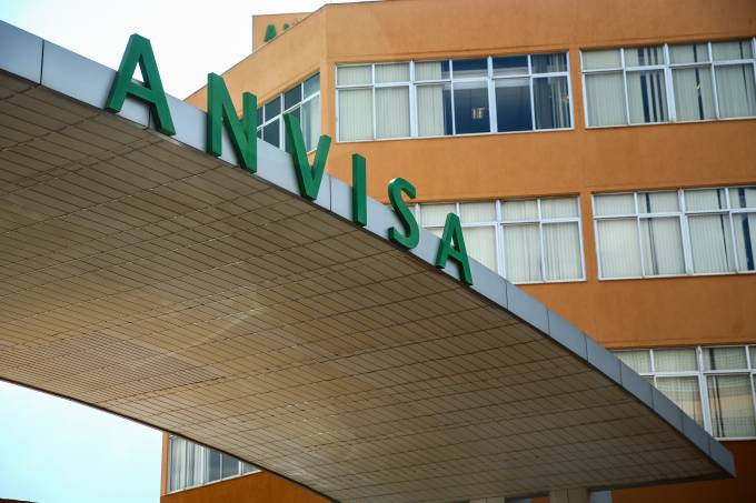 Anvisa começa a avaliar aplicação da CoronaVac em crianças de 3 a 5 anos