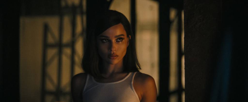 “Quis focar na personagem complexa que a Mulher-Gato é”, diz Zoë Kravitz