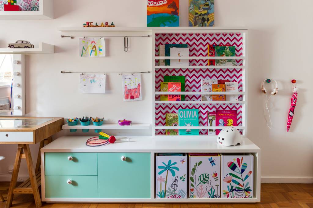 Quarto infantil com décor inspirado no teatro e na arte – Quarto Clara, filha da atriz Ingrid Guimarães – Inspiração do Dia – Revista CASA CLAUDIA