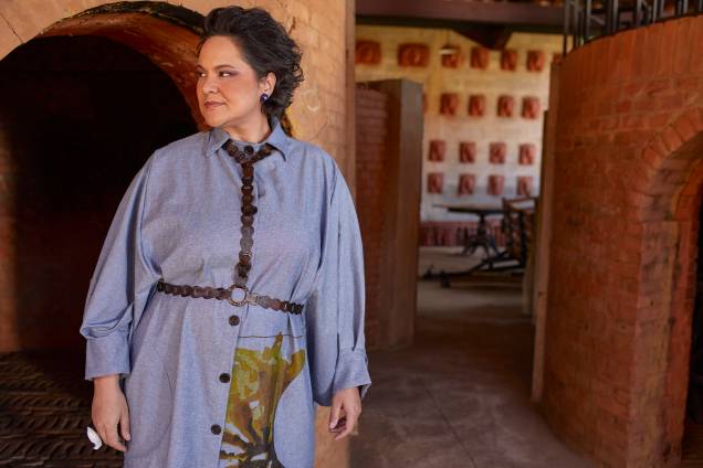 Vestido azul com cinto Vestido azul com cinto