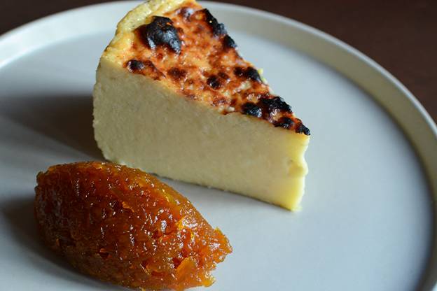 Receita de torta de queijo com doce de abóbora