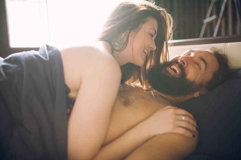 5 posições sexuais para você ficar no controle
