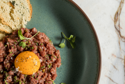 Steak Tartare, receita da chef Gizely Rocha, do restaurante Seen São Paulo