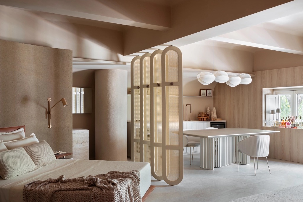 6 ambientes integrados da CASACOR reúnem elegância e conforto