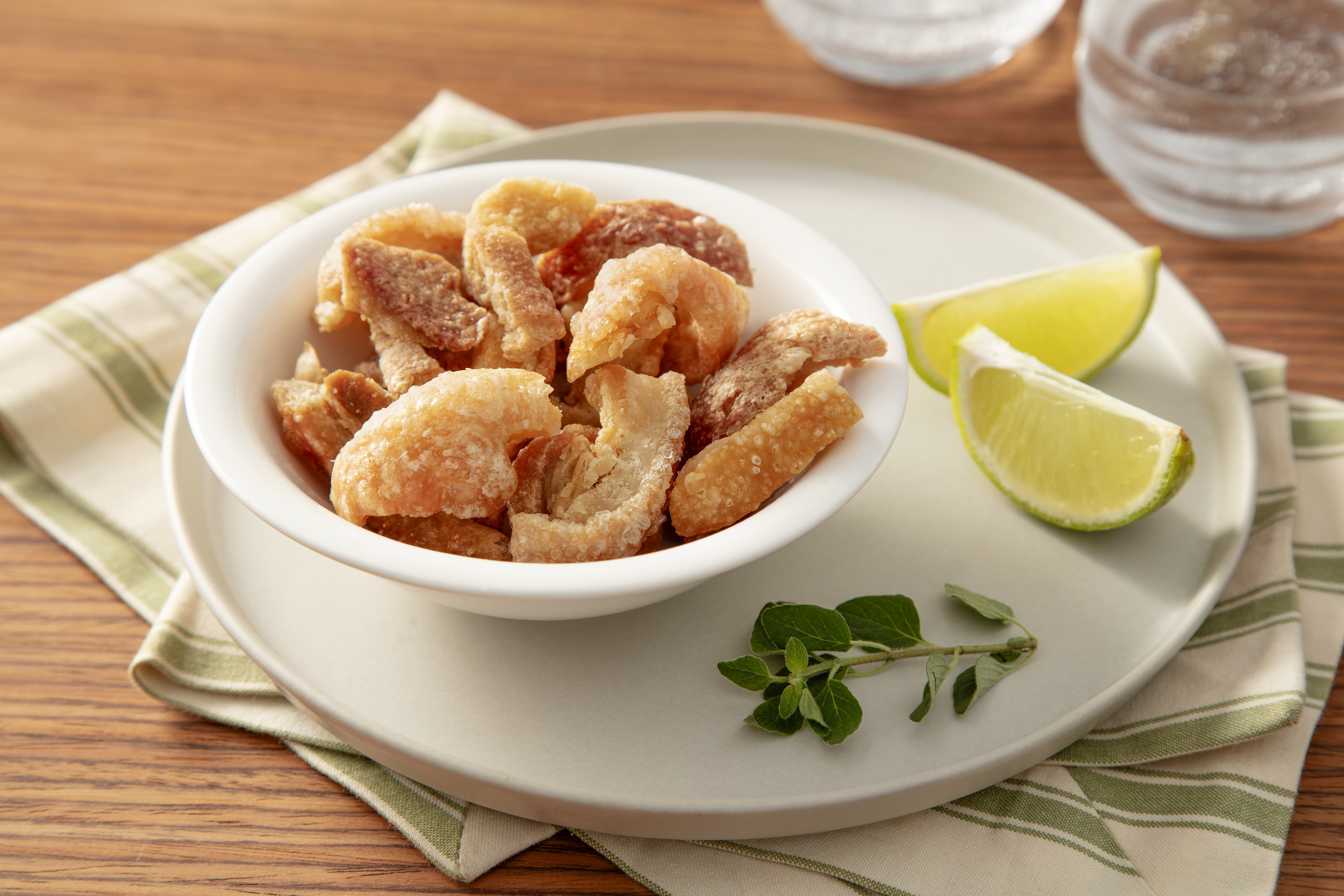 Torresminho &eacute; op&ccedil;&atilde;o de petisco para assistir a Copa do Mundo