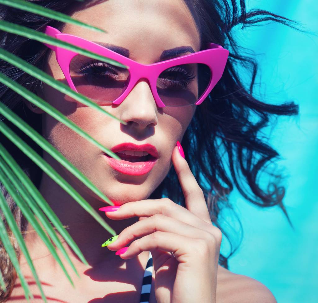 Unhas artificiais: 5 cuidados que você deve ter no verão