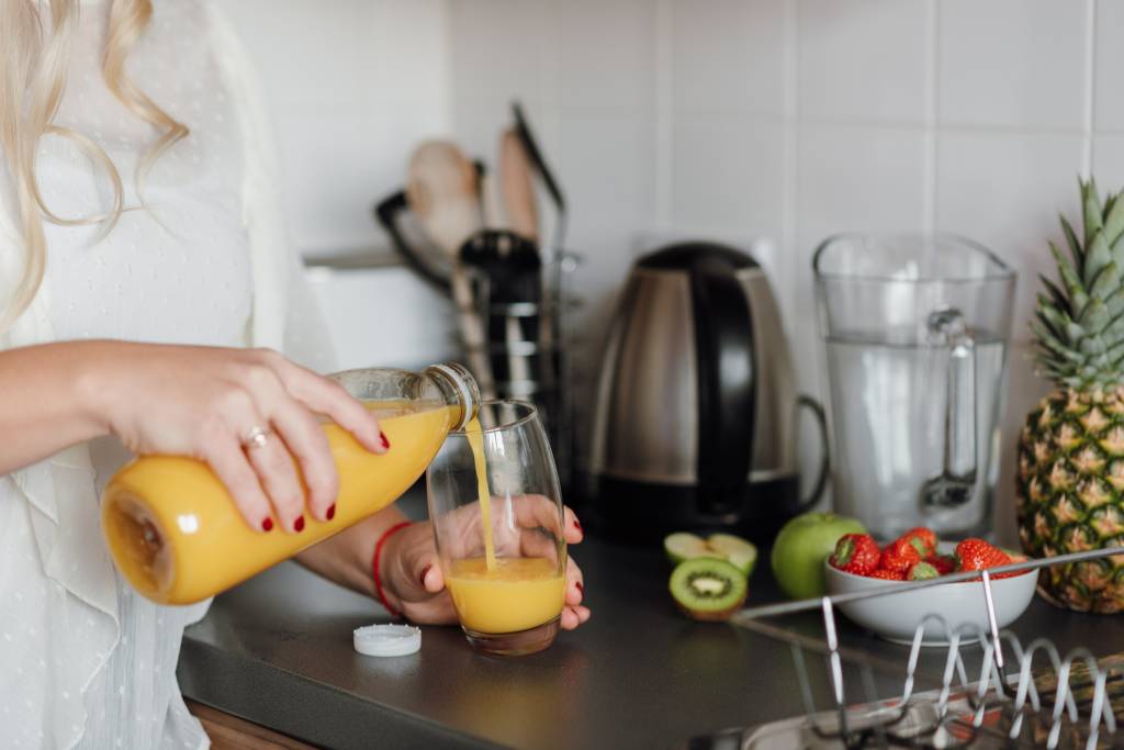 pexels-anete-lusina-6331153 Suco