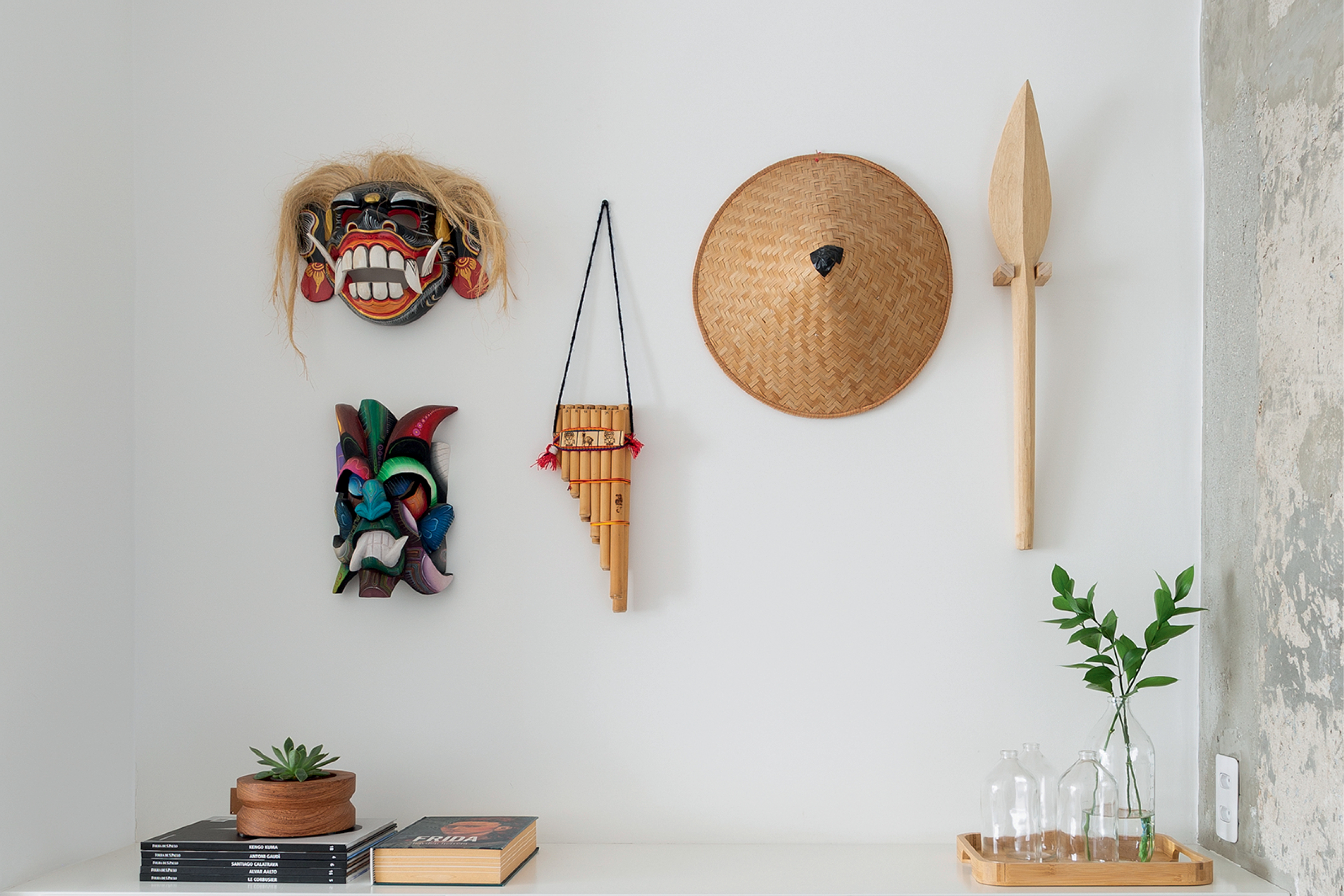 Apartamento projetado por Carolina Lorenzato e Larissa Monz&uacute; - Decora&ccedil;&atilde;o afetiva