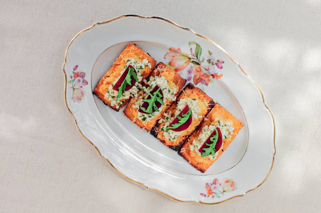 Receita de broa com creme de milho e tartar de pupunha