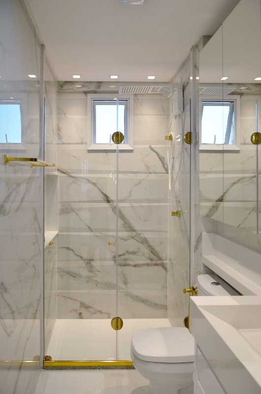 Box na decora&ccedil;&atilde;o de banheiros pequenos