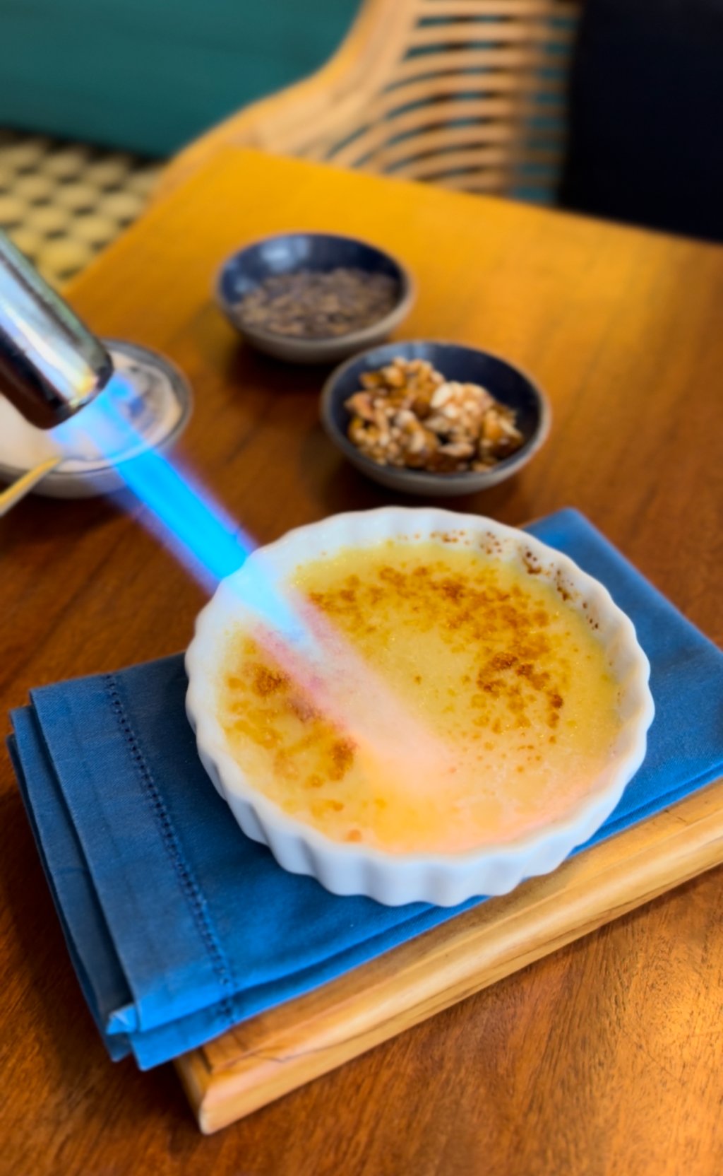 O créme brûlée é uma sobremesa clássica da culinária francesa