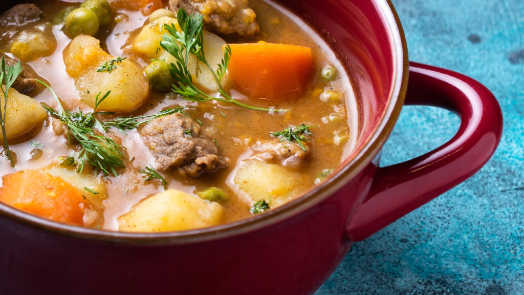 Imagem de sopa de legumes com carne
