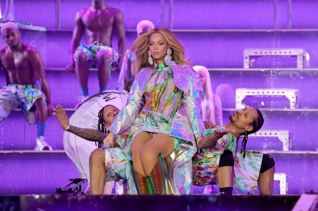 Confira os figurinos de Beyoncé na Renaissance World Tour