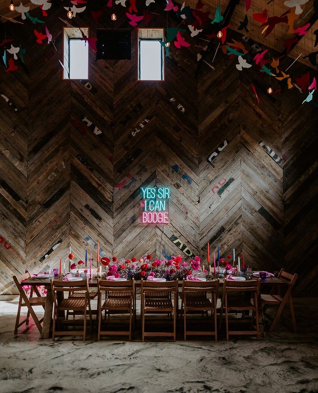 Inspira&ccedil;&otilde;es e dicas de uma cerim&ocirc;nia de casamento vintage