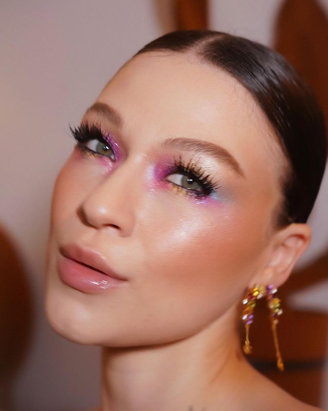 Inspira&ccedil;&otilde;es de maquiagem et&eacute;rea para noivas.