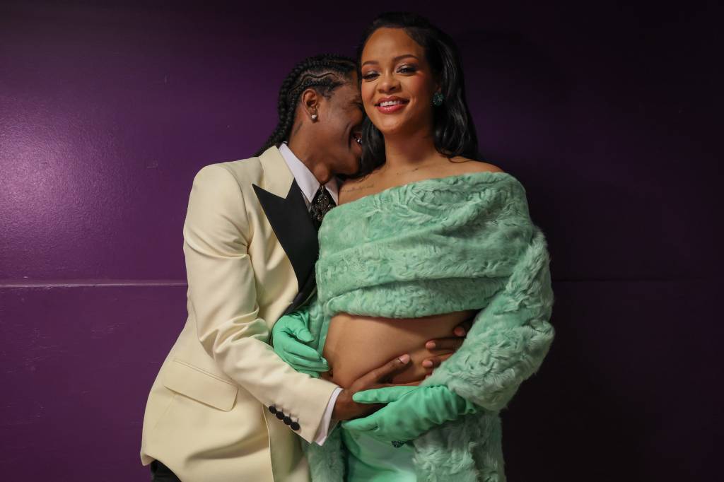 5 Momentos icônicos em que Rihanna foi gente como a gente