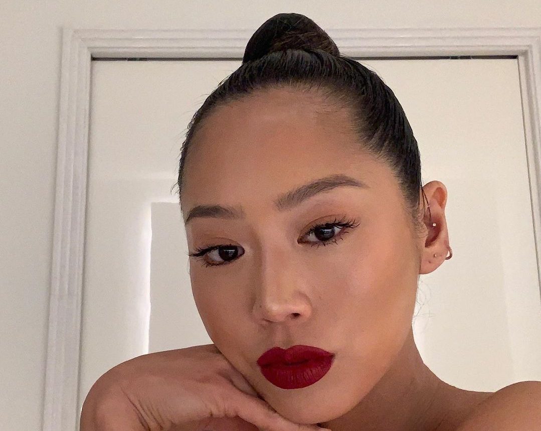 Pentado elegante com coque