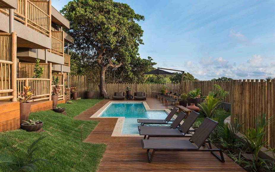 Piscina com vista da Pousada Maria Bonita.