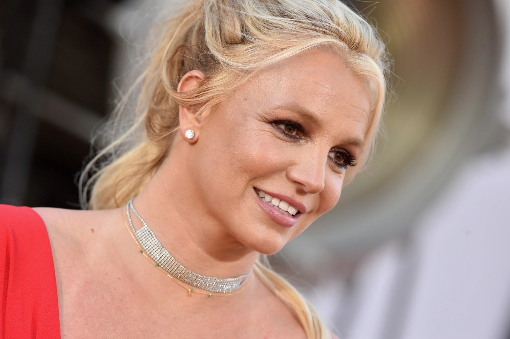 Britney Spears revela aborto durante relacionamento com Justin Timberlake