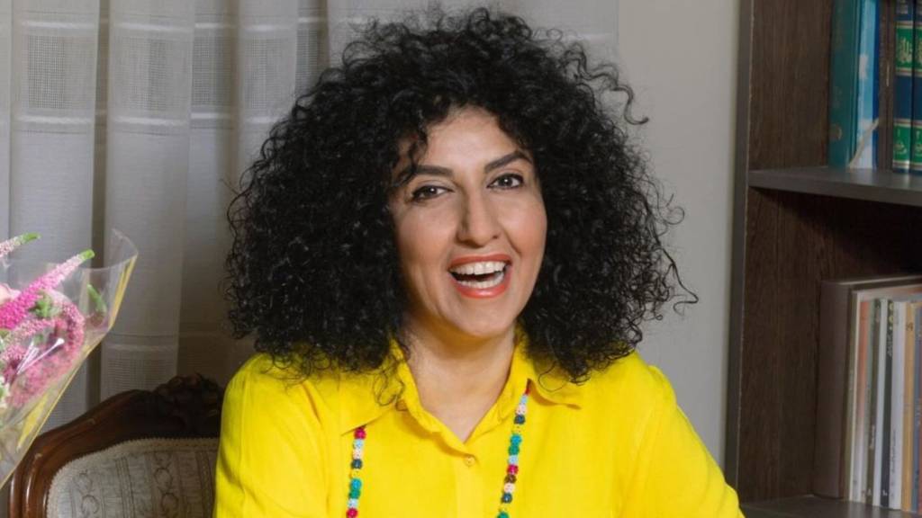 Vencedora do Nobel da Paz é condenada à prisão no Irã