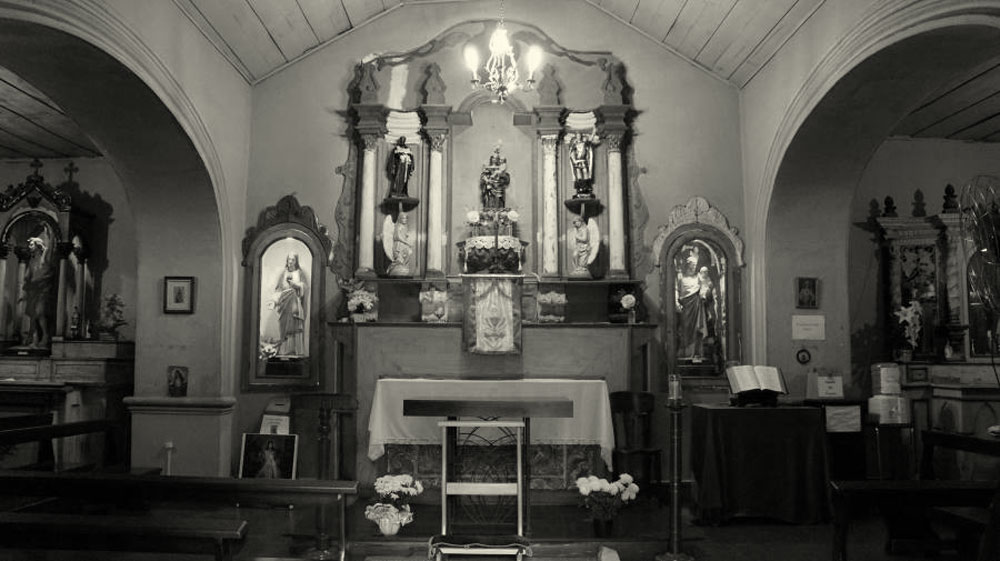 nossa-senhora-dos-aflitos-altar