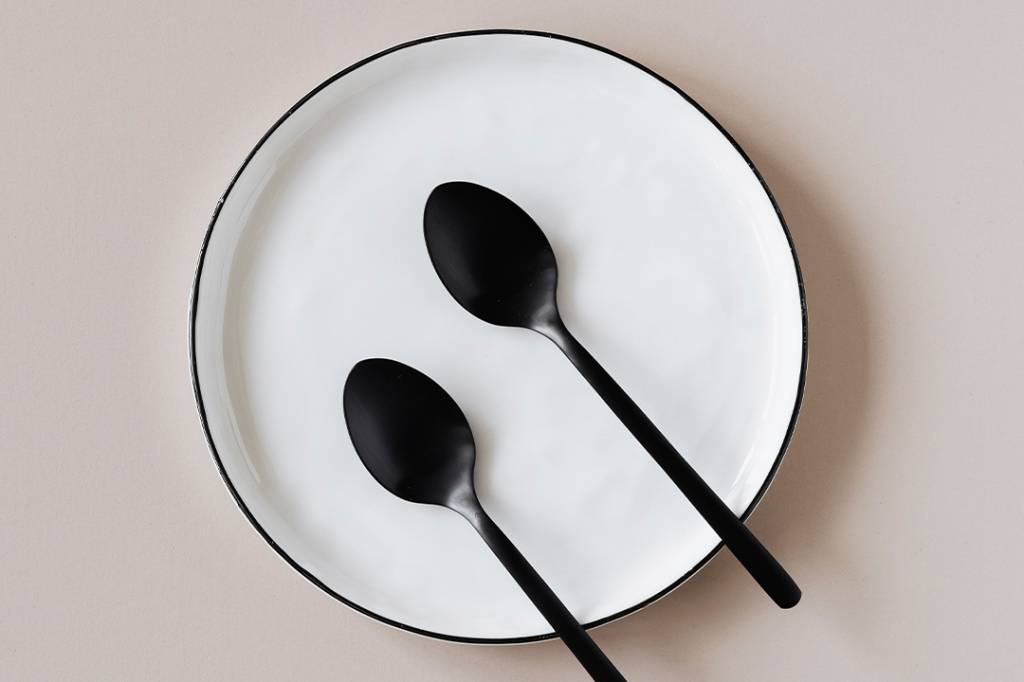 A prática do jejum intermitente pode ajudar na sua saúde?