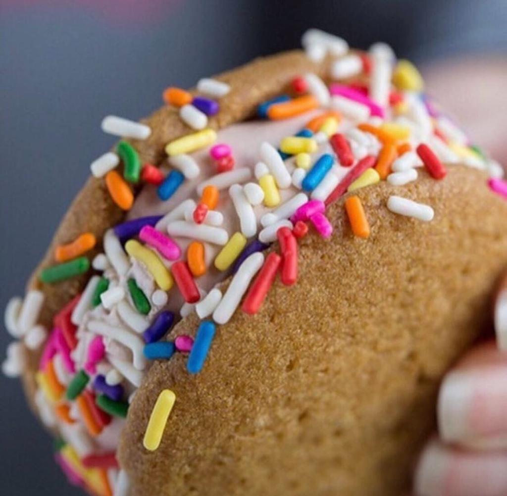 O whoopie é dos doces clássicos para deixar as crianças felizes, e ainda é perfeito para preparar com elas