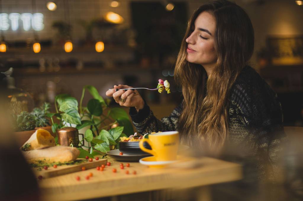 Qual a relação entre alimentação e o nosso humor?