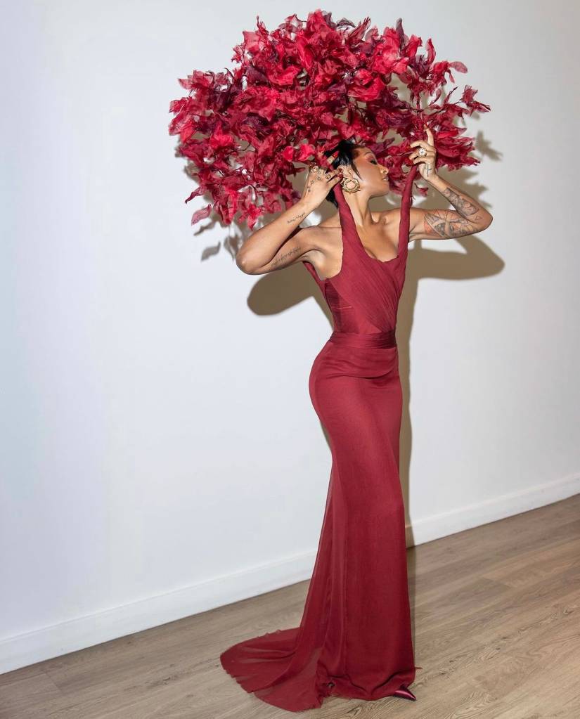 Dawn Richard trouxe a alta costura para o tapete vermelho do Grammy