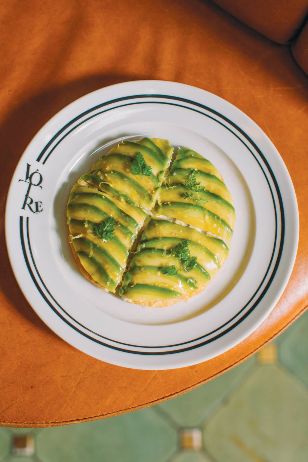 Receber Votre – Centolla Massa crocante com avocado é recheada de centolla