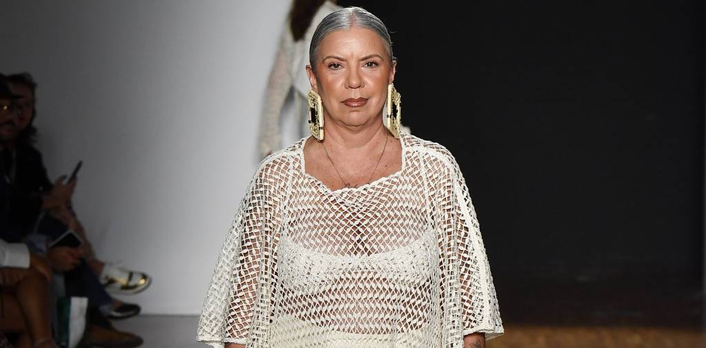 Catarina Mina emociona ao trazer Astrid Fontenelle e artesãs para desfile