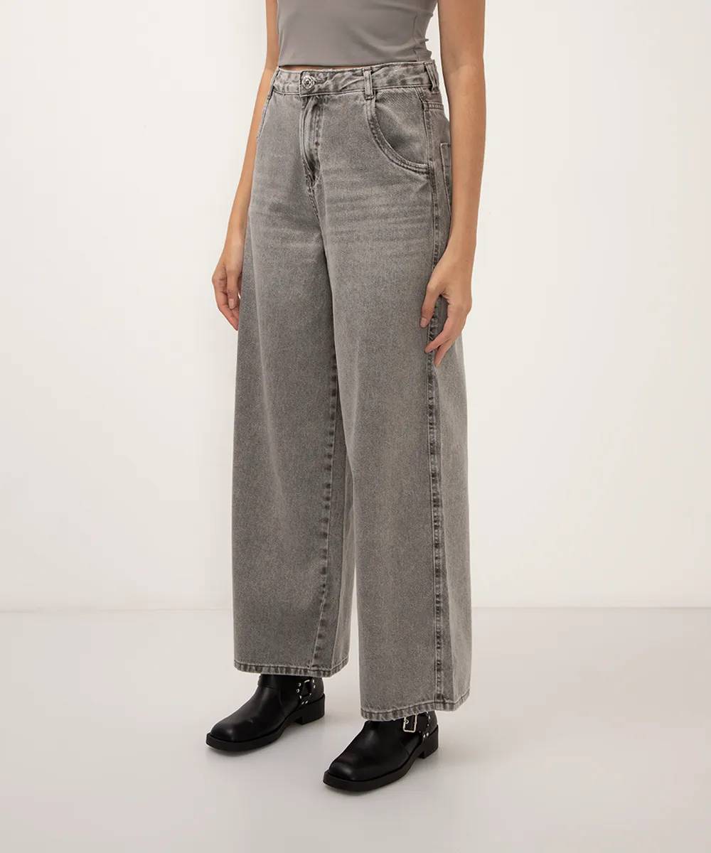 Cal&ccedil;a jeans cinza