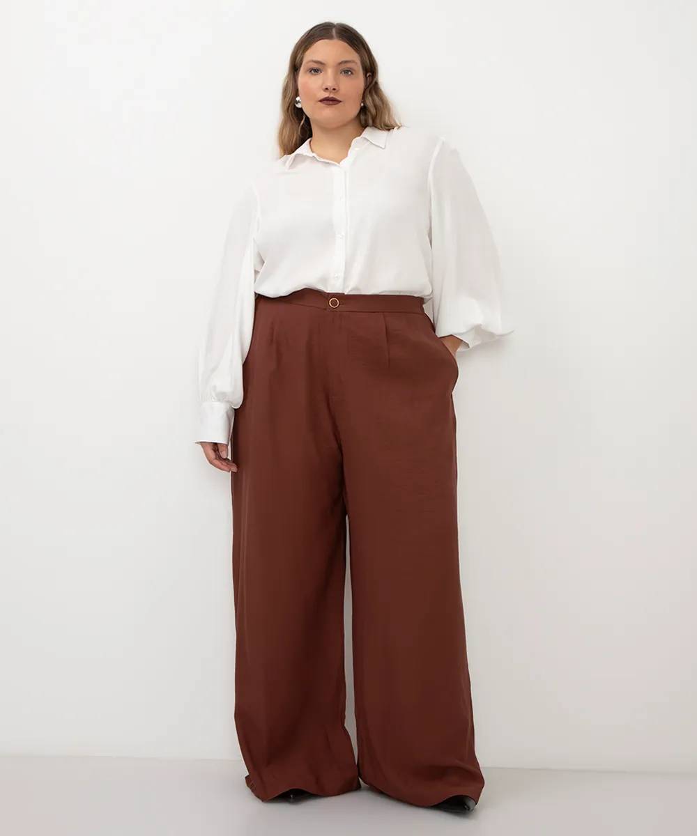 Cal&ccedil;a marrom