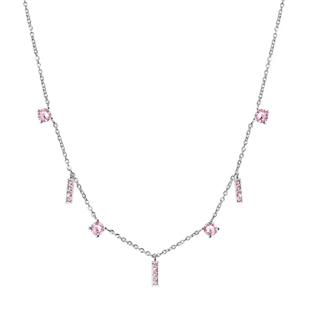 Colar prateado com pingentes rosa