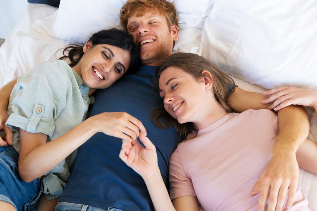 Qual a diferença entre não-monogamia, poliamor e relacionamento aberto?