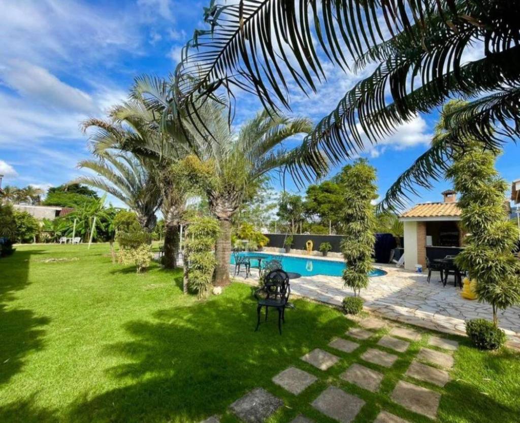 A pousada Casa de Férias em Atibaia Piscina Climatizada